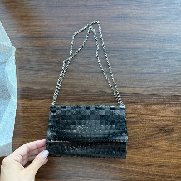✨ Black crystal evening handbag with chain ✨ - Picture 2 of 7
